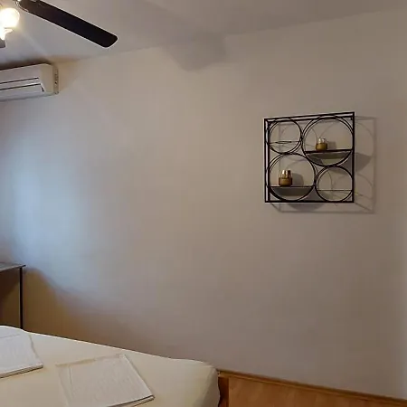 A1 Za 6 Osoba S Pogledom Sa Dva Balkona Na I Otoke شقة Kaštela