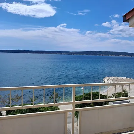 Apartment A1 Za 6 Osoba S Pogledom Sa Dva Balkona Na I Otoke *
