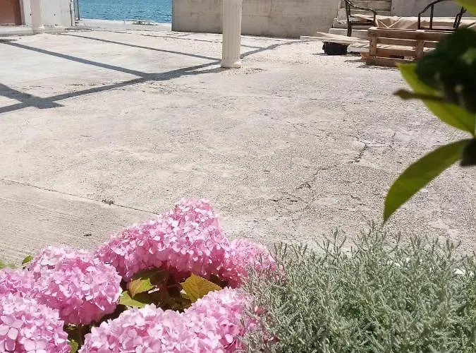 Apartmán Smjestaj L Za Rad, Odmor, Grupe I Pojedince